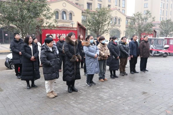 IMG_1355.jpg IMG_1355.jpg